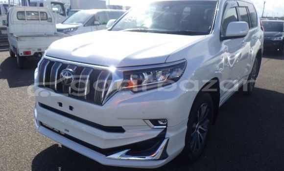 Buy Used 2020 Toyota Land Cruiser in Dhaka, Dhaka Buy Used 2020 Toyota Land Cruiser in Dhaka, Dhaka