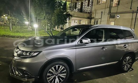 কেনা ব্যবহৃত Mitsubishi outlandar Brown গাড়ী মধ্যে ঢাকা মধ্যে Dhaka কেনা ব্যবহৃত Mitsubishi outlandar Brown গাড়ী মধ্যে ঢাকা মধ্যে Dhaka