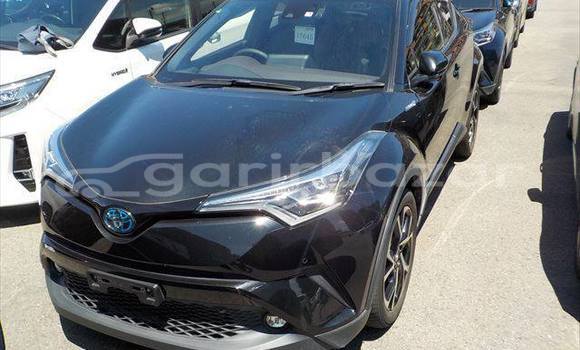 Buy Used 2019 Toyota C-HR in Dhaka, Dhaka Buy Used 2019 Toyota C-HR in Dhaka, Dhaka