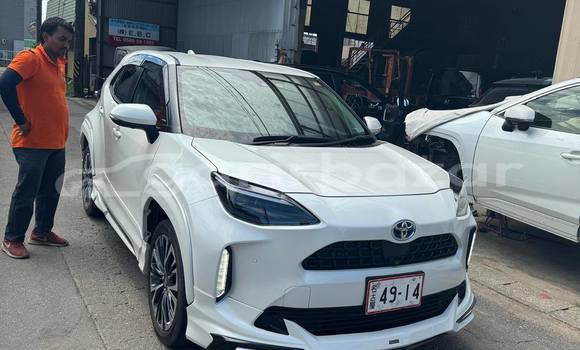 Buy Used 2019 Toyota Yaris in Dhaka, Dhaka Buy Used 2019 Toyota Yaris in Dhaka, Dhaka