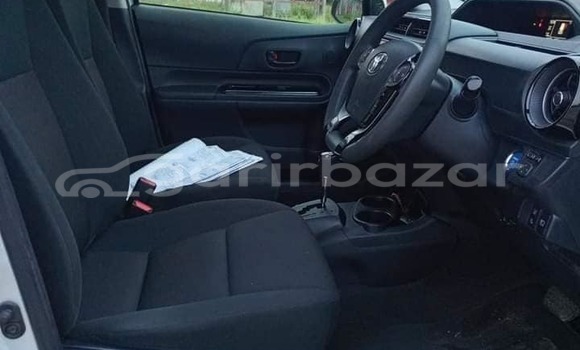 Buy Used 2020 Toyota Aqua in Dhaka, Dhaka Buy Used 2020 Toyota Aqua in Dhaka, Dhaka