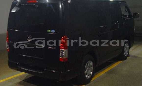 Buy Used 2019 Toyota Hiace in Dhaka, Dhaka Buy Used 2019 Toyota Hiace in Dhaka, Dhaka