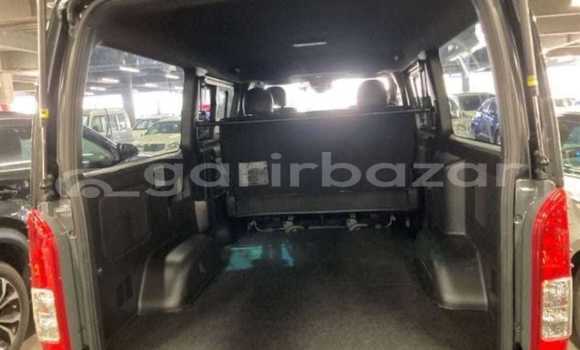 Buy Used 2019 Toyota Hiace in Dhaka, Dhaka Buy Used 2019 Toyota Hiace in Dhaka, Dhaka