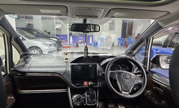 Buy Used 2020 Toyota Esquire in Dhaka, Dhaka Buy Used 2020 Toyota Esquire in Dhaka, Dhaka