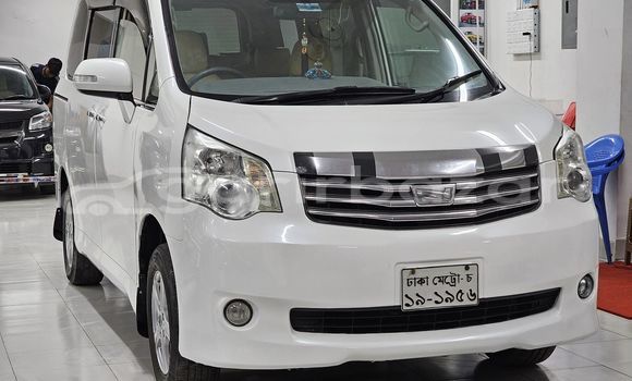 Buy Used 2020 Toyota X Noah in Dhaka, Dhaka Buy Used 2020 Toyota X Noah in Dhaka, Dhaka