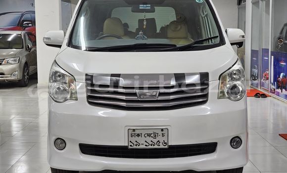 Buy Used 2020 Toyota X Noah in Dhaka, Dhaka Buy Used 2020 Toyota X Noah in Dhaka, Dhaka