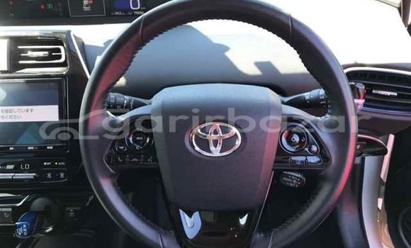 Buy Used 2019 Toyota prius in Dhaka, Dhaka Buy Used 2019 Toyota prius in Dhaka, Dhaka