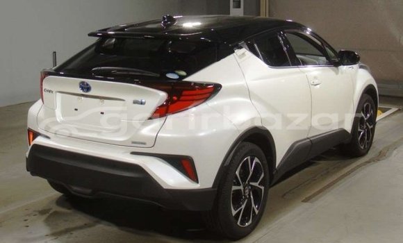 Buy Used 2020 Toyota CHR in Dhaka, Dhaka Buy Used 2020 Toyota CHR in Dhaka, Dhaka