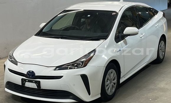 Buy Used 2020 Toyota prius in Dhaka, Dhaka Buy Used 2020 Toyota prius in Dhaka, Dhaka