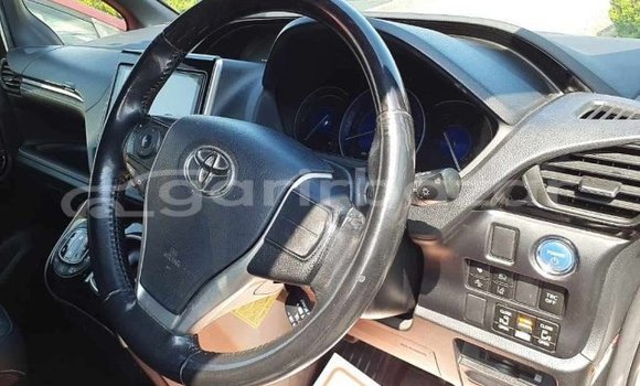 Buy Used 2021 Toyota Esquire in Dhaka, Dhaka Buy Used 2021 Toyota Esquire in Dhaka, Dhaka