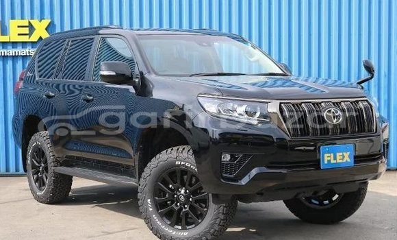 Buy Used 2021 Toyota Land Cruiser in Dhaka, Dhaka Buy Used 2021 Toyota Land Cruiser in Dhaka, Dhaka