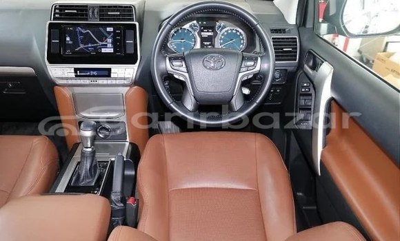Buy Used 2021 Toyota Land Cruiser in Dhaka, Dhaka Buy Used 2021 Toyota Land Cruiser in Dhaka, Dhaka