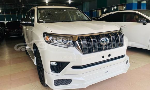 Buy Used 2021 Toyota land cruiser-prado in Dhaka, Dhaka Buy Used 2021 Toyota land cruiser-prado in Dhaka, Dhaka