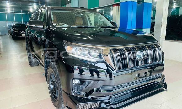 Buy Used 2022 Toyota land cruiser-prado in Dhaka, Dhaka Buy Used 2022 Toyota land cruiser-prado in Dhaka, Dhaka