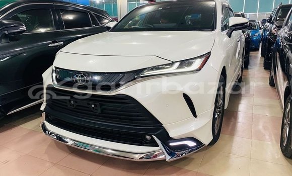 Buy Used 2019 Toyota Harrier in Dhaka, Dhaka Buy Used 2019 Toyota Harrier in Dhaka, Dhaka