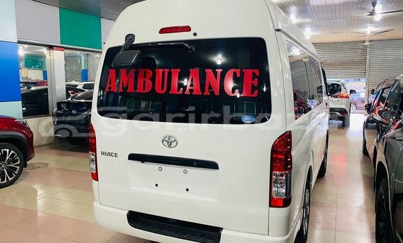 Buy Used 2020 Toyota Hiace in Dhaka, Dhaka Buy Used 2020 Toyota Hiace in Dhaka, Dhaka