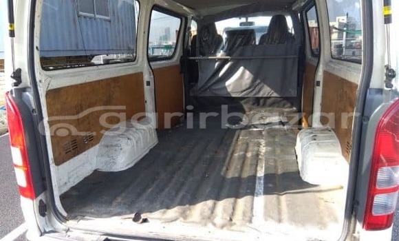 কেনা ব্যবহৃত Toyota Hiace White গাড়ী মধ্যে ঢাকা মধ্যে Dhaka কেনা ব্যবহৃত Toyota Hiace White গাড়ী মধ্যে ঢাকা মধ্যে Dhaka