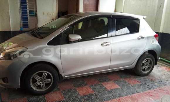 Buy Used 2012 Toyota Vitz in Narayanganj, Narayanganj Buy Used 2012 Toyota Vitz in Narayanganj, Narayanganj