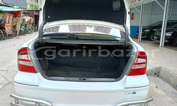 Buy Used Toyota Axio in Bhaluka, Maimansingh Buy Used Toyota Axio in Bhaluka, Maimansingh