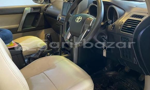 Buy Used 2009 Toyota land cruiser-prado in Dhaka, Dhaka Buy Used 2009 Toyota land cruiser-prado in Dhaka, Dhaka