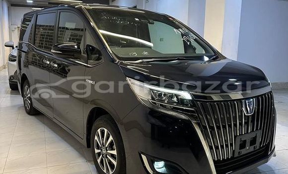 Buy Used 2019 Toyota Esquire in Dhaka, Dhaka Buy Used 2019 Toyota Esquire in Dhaka, Dhaka