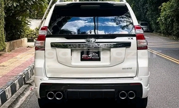 Buy Used Toyota Land cruiser prado in Bajitpur, Kishorganj Buy Used Toyota Land cruiser prado in Bajitpur, Kishorganj