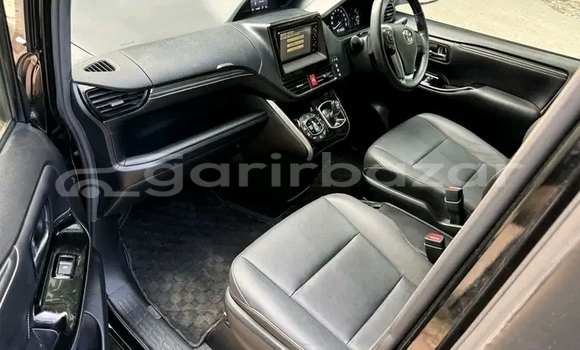 Buy Used Toyota Esquire in Baniachang, Habiganj Buy Used Toyota Esquire in Baniachang, Habiganj