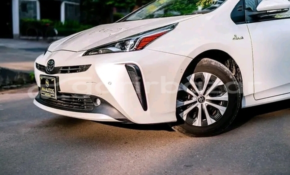 Buy Used Toyota Prius in Baniachang, Habiganj Buy Used Toyota Prius in Baniachang, Habiganj