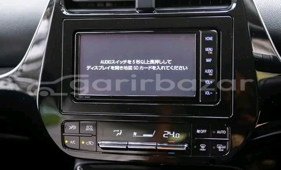 Buy Used Toyota Prius in Baniachang, Habiganj Buy Used Toyota Prius in Baniachang, Habiganj