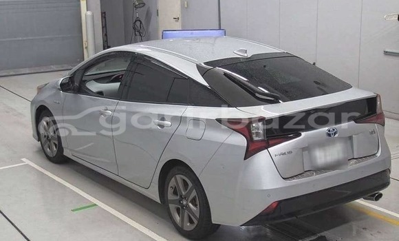 Buy Used 2019 Toyota prius in Dhaka, Dhaka Buy Used 2019 Toyota prius in Dhaka, Dhaka