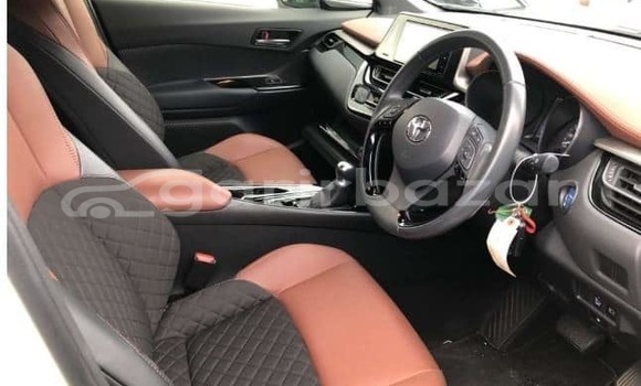 Buy Used 2019 Toyota CHR in Dhaka, Dhaka Buy Used 2019 Toyota CHR in Dhaka, Dhaka