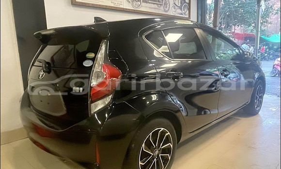 Buy Used 2020 Toyota Aqua in Dhaka, Dhaka Buy Used 2020 Toyota Aqua in Dhaka, Dhaka