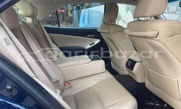 Buy Used 2019 Toyota crown g in Dhaka, Dhaka Buy Used 2019 Toyota crown g in Dhaka, Dhaka