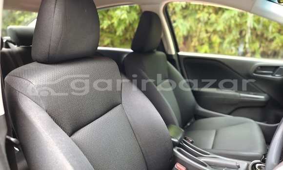 কেনা ব্যবহৃত Honda Grace Blue গাড়ী মধ্যে ঢাকা মধ্যে Dhaka কেনা ব্যবহৃত Honda Grace Blue গাড়ী মধ্যে ঢাকা মধ্যে Dhaka