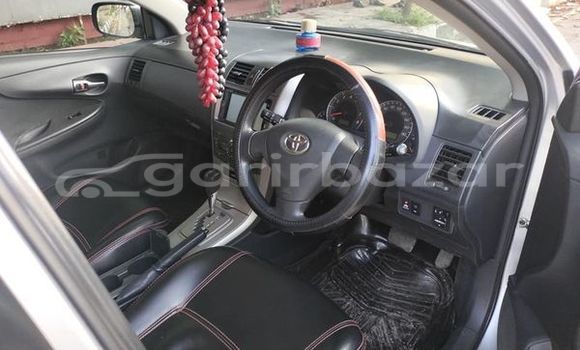 Buy Used 2012 Toyota Axio fielder in Dhaka, Dhaka Buy Used 2012 Toyota Axio fielder in Dhaka, Dhaka