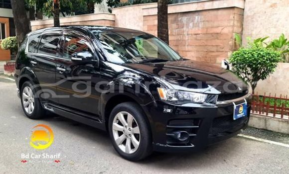 Buy Used 2010 Mitsubishi outlandar in Dhaka, Dhaka Buy Used 2010 Mitsubishi outlandar in Dhaka, Dhaka