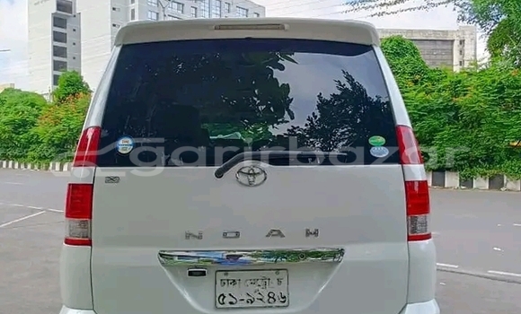 Buy Used Toyota Noah in Bandarban, Bandarban Buy Used Toyota Noah in Bandarban, Bandarban