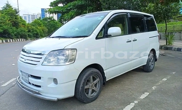 Buy Used Toyota Noah in Bandarban, Bandarban Buy Used Toyota Noah in Bandarban, Bandarban