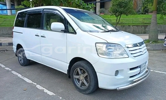 Buy Used Toyota Noah in Bandarban, Bandarban Buy Used Toyota Noah in Bandarban, Bandarban