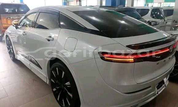 Buy Used Toyota Crown in Bheramara, Kushtiya Buy Used Toyota Crown in Bheramara, Kushtiya