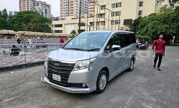 Buy Used Toyota Noah in Bajitpur, Kishorganj Buy Used Toyota Noah in Bajitpur, Kishorganj