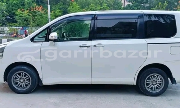 Buy Used Toyota Noah in Bandarban, Bandarban Buy Used Toyota Noah in Bandarban, Bandarban
