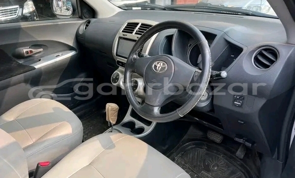 Buy Used Toyota IST in Bandarban, Bandarban Buy Used Toyota IST in Bandarban, Bandarban