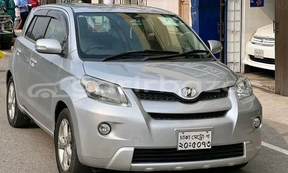 Buy Used Toyota IST in Bandarban, Bandarban Buy Used Toyota IST in Bandarban, Bandarban