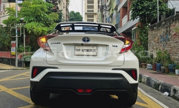 Buy Import 2019 Toyota CHR in Dhaka, Dhaka Buy Import 2019 Toyota CHR in Dhaka, Dhaka