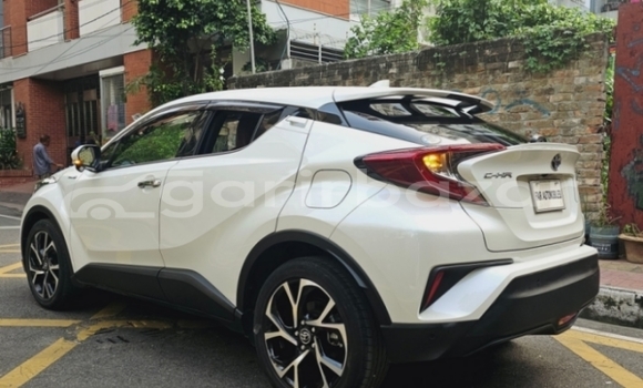 Buy Import 2019 Toyota CHR in Dhaka, Dhaka Buy Import 2019 Toyota CHR in Dhaka, Dhaka