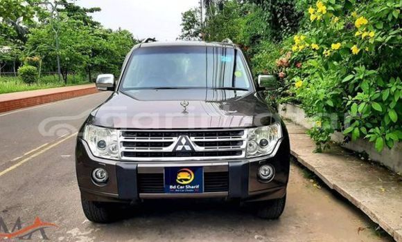 Buy Used 2011 Mitsubishi pajero in Bandarban, Bandarban Buy Used 2011 Mitsubishi pajero in Bandarban, Bandarban