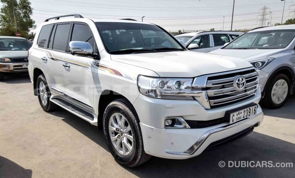 কেনা আমদানি Toyota Land Cruiser White গাড়ী মধ্যে ইম্পোর্ট - দুবাই মধ্যে Bandarban কেনা আমদানি Toyota Land Cruiser White গাড়ী মধ্যে ইম্পোর্ট - দুবাই মধ্যে Bandarban