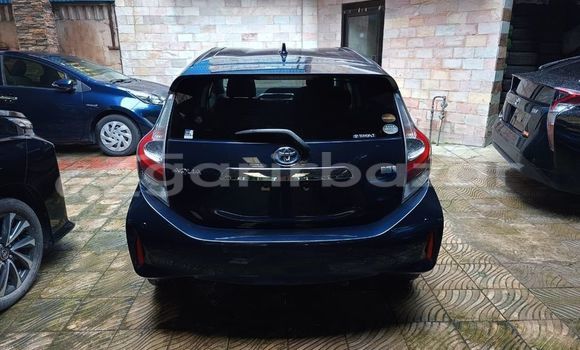 কেনা ব্যবহৃত Toyota Aqua Blue গাড়ী মধ্যে ঢাকা মধ্যে Dhaka কেনা ব্যবহৃত Toyota Aqua Blue গাড়ী মধ্যে ঢাকা মধ্যে Dhaka