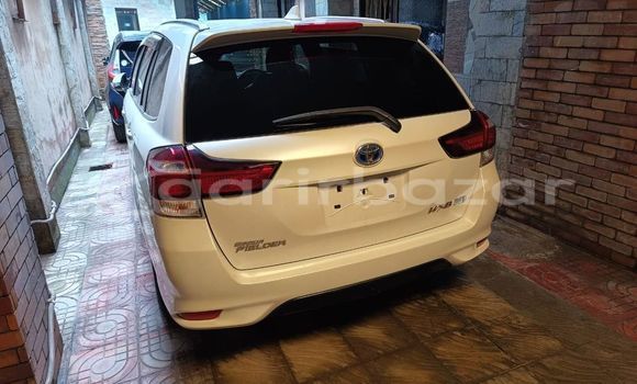 কেনা ব্যবহৃত Toyota axio White গাড়ী মধ্যে ঢাকা মধ্যে Dhaka কেনা ব্যবহৃত Toyota axio White গাড়ী মধ্যে ঢাকা মধ্যে Dhaka